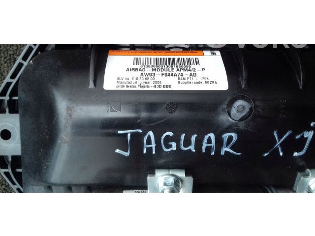 Подушка безопасности пассажира AW93F044A74AD   Jaguar XJ X351