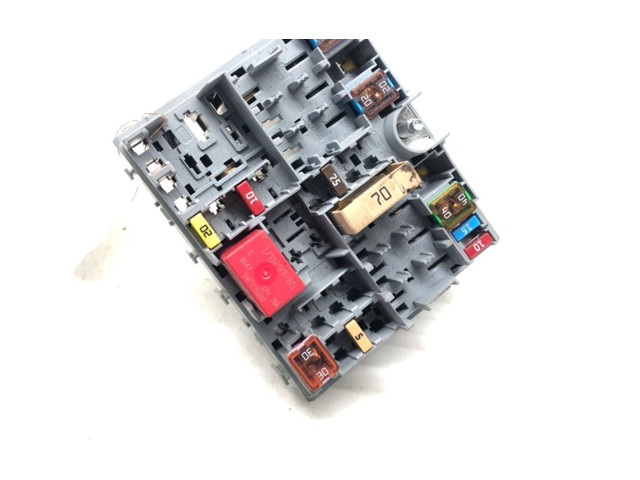 Pojistková skříňka Alfa Romeo Giulia 2016