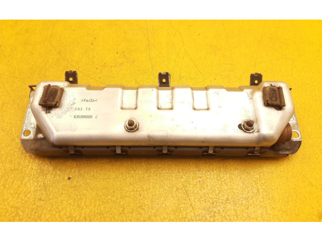 Подушка безопасности для колен 31455402, 31455402 Volvo XC40