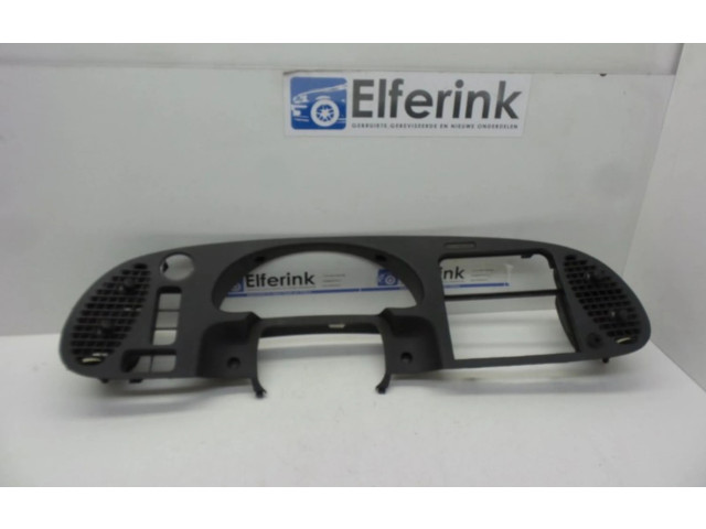 Přístrojová deska Saab 900 1997