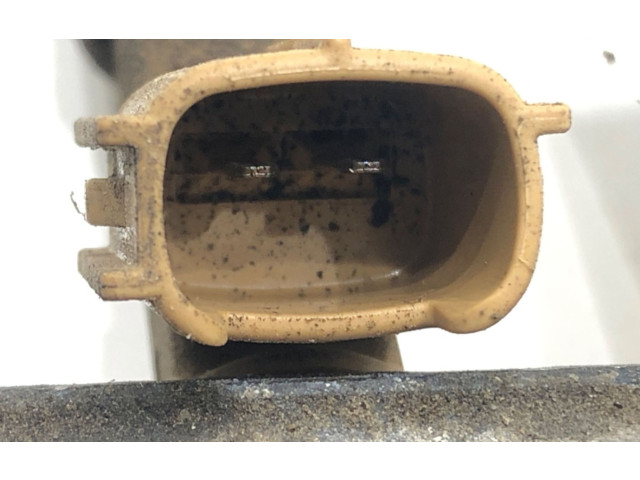 Vstřikovací lišta 23250-0T030 Toyota Auris 150