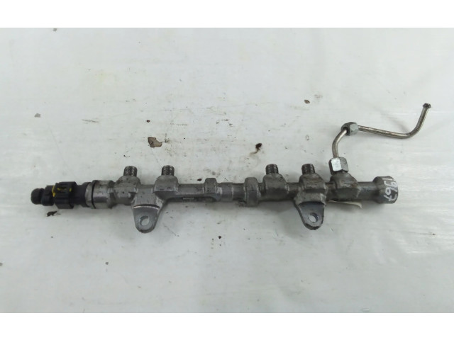 Vstřikovací lišta 55573331 Chevrolet Aveo