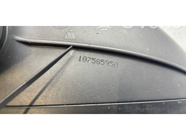 Зеркало электрическое        Audi A1  2010 - 2018 года   