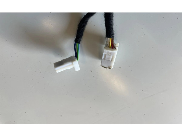 Pojistková skříňka Зеркало (управляемое электричеством) E11028058, E11-028058 Nissan Leaf I (ZE0) 2014