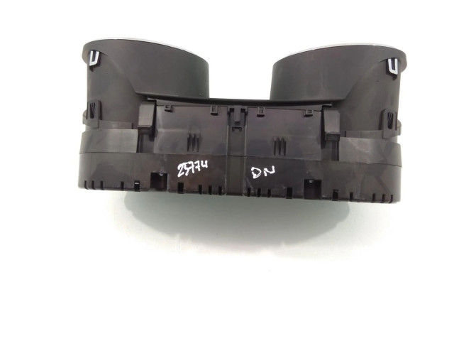 Панель приборов 5L0920840J Skoda Yeti (5L)