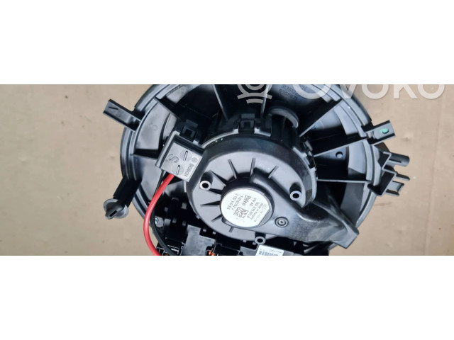 Вентилятор печки    5Q1819021B, 09XL9L0LL   Audi A3 S3 8V
