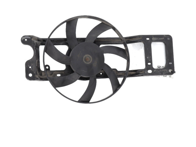 Вентилятор радиатора 7701050677 Renault Clio III