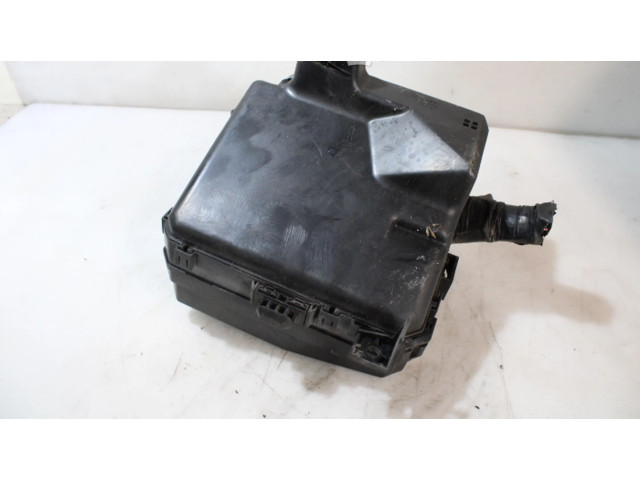 Блок предохранителей Mitsubishi Lancer X