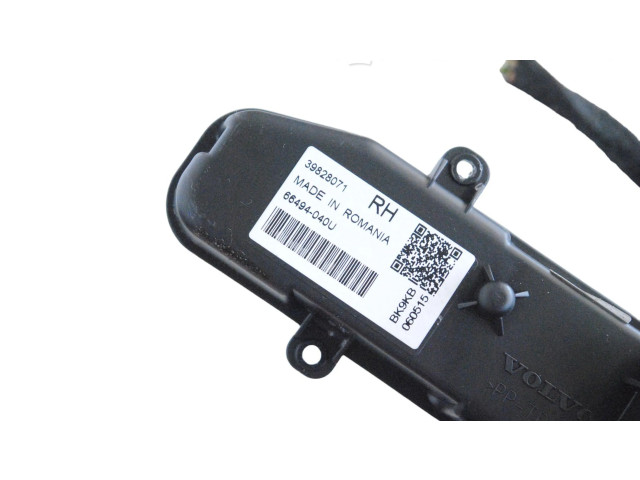 Дисплей 39828071 Volvo XC90