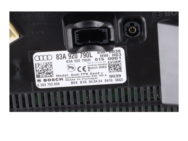 Панель приборов 83A920790L   Audi Q3 F3       