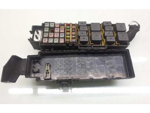 Блок предохранителей P56050751AH, A0GS0285M0070 Jeep Cherokee III KJ