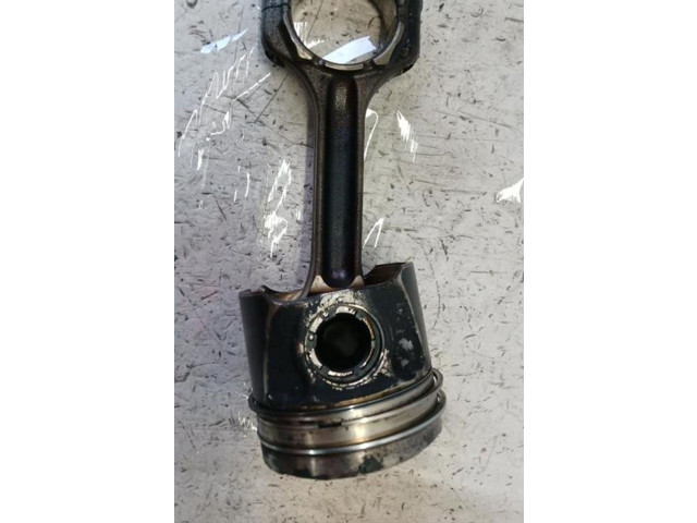 Píst 55281124, 55271838 Alfa Romeo Stelvio