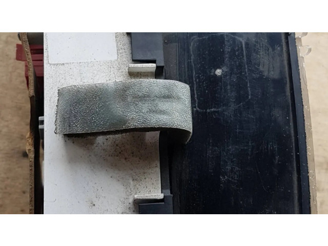 Přístrojová deska Chrysler Voyager 1998 TN457990362