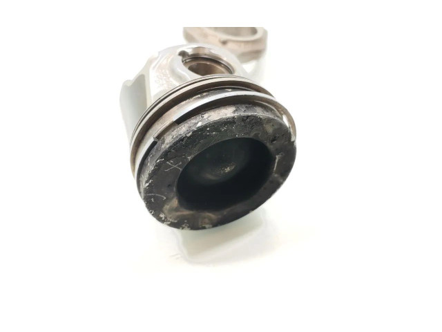 Píst Ford Fiesta KVJA