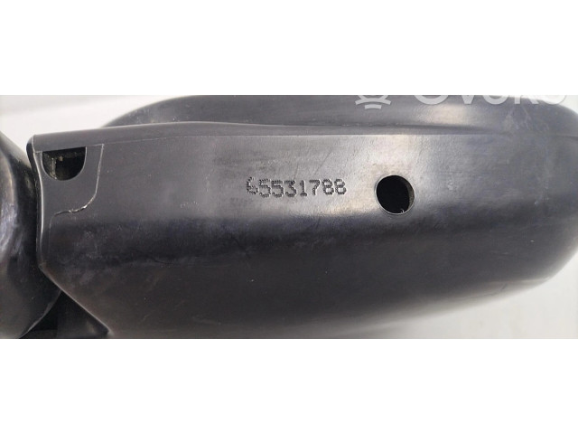 Zpětné zrcátko pravé Mitsubishi Pajero 1992 MB645780