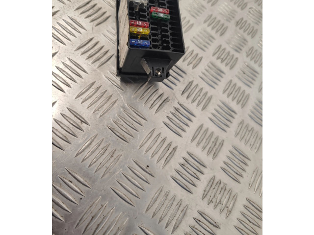 Блок предохранителей 5C0970005F, 5C0970039B   Volkswagen Jetta VI    