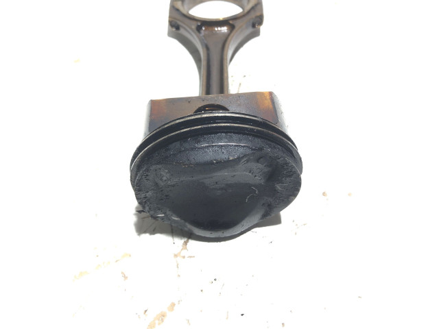 Píst 079B Audi A8 S8 D4 4H CDRA