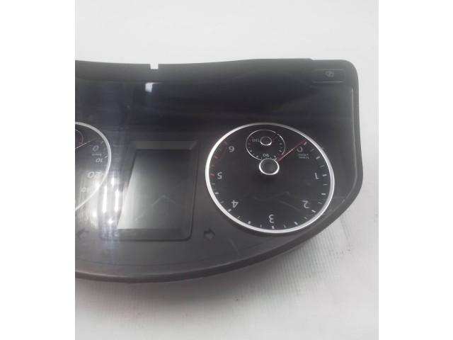 Přístrojová deska Volkswagen Tiguan 2010 5N0920872A, A2C53293358