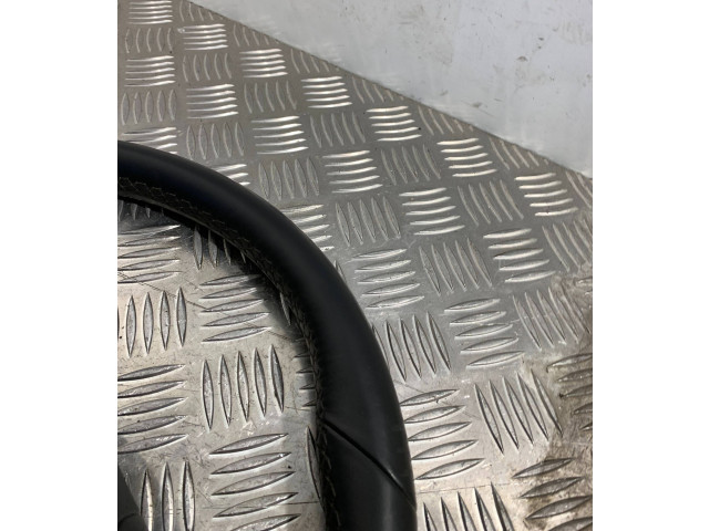 Volant Volkswagen Touareg II 2011 7P6419091