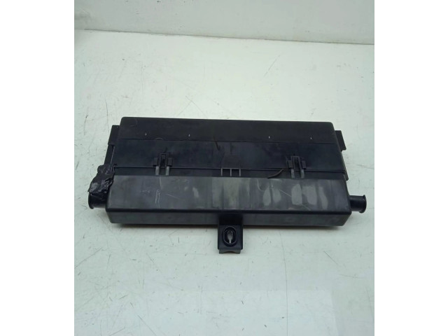 Блок предохранителей Cadillac STS