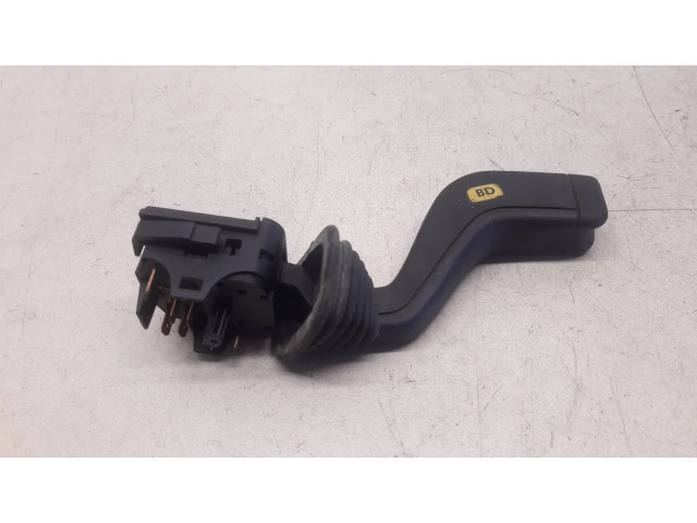 Ручка стеклоочистителей 090481242, 090243395 Opel Vectra B