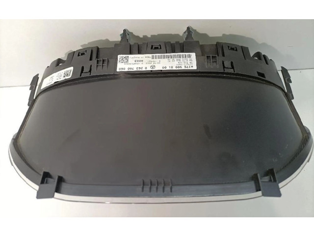 Панель приборов A1769007901, A1769008100   Mercedes-Benz A W176       