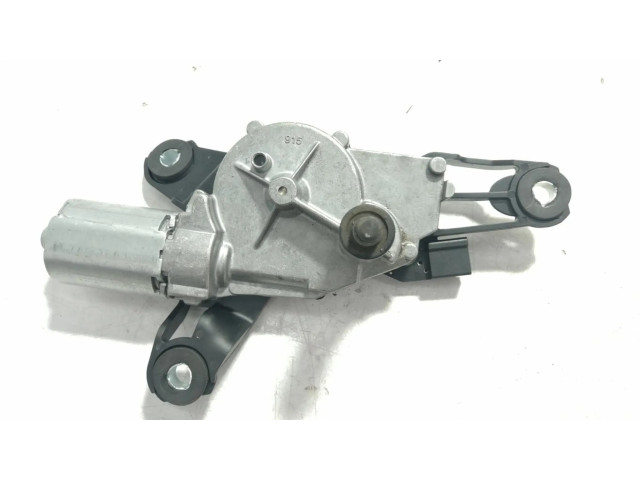 Моторчик заднего дворника MN105052, MOTORLIMPIATRASERO Mitsubishi Colt