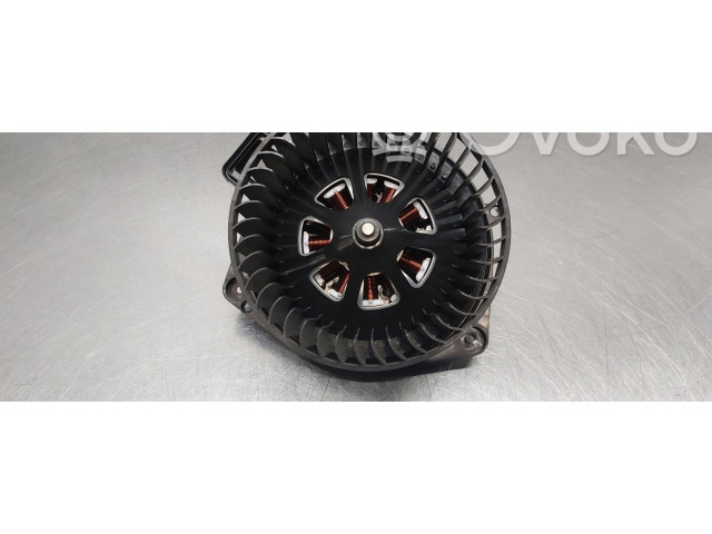 Вентилятор печки 64119382861 BMW X3 G01