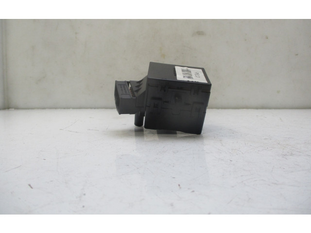 Ручка стеклоочистителей 202007962, 22300145 Hyundai i10