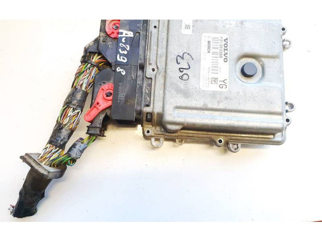 Блок управления двигателя p31303388, 0281015286 Volvo C30