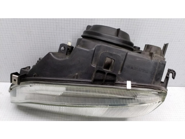 Передняя фара