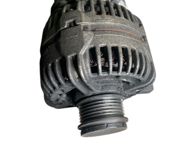 Генератор 30658085, 0124525060   Volvo S60      