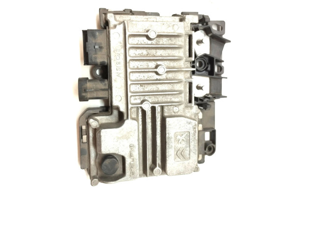 Блок управления 9819596180 Peugeot 2008 I