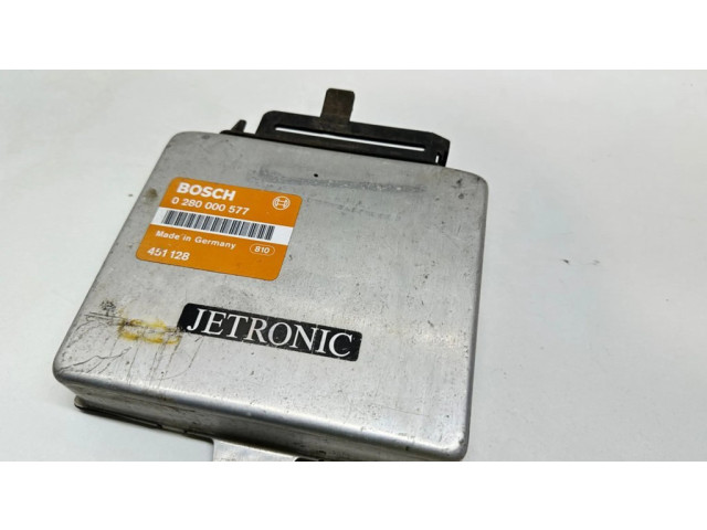 Řídící jednotka 0280000577, 451128   Volvo 740 1988