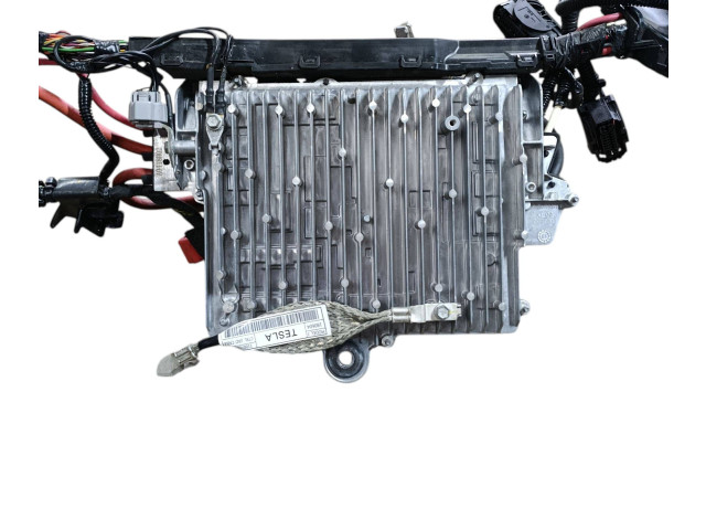 Řídící jednotka 111248500A, P106796401F Tesla Model 3 2018