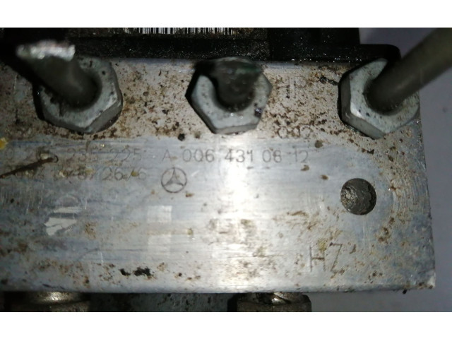 Блок АБС 0265950618, A0064310612 Mercedes-Benz B W245 2005-2011 года