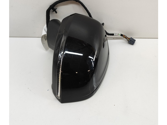 Зеркало электрическое Volvo XC40 - года