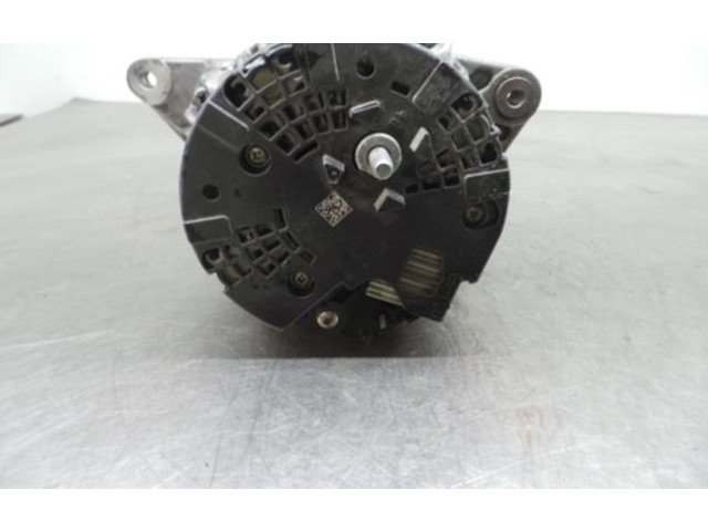 Генератор A0009063322, 0125711028 Mercedes-Benz A W176