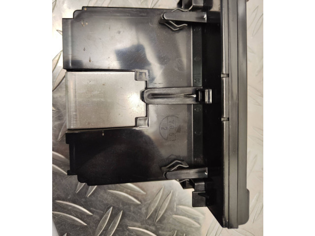 Дисплей 30797719, 003000258564 Volvo V50