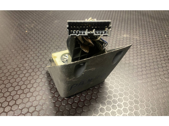 Блок управления климат-контролем Mitsubishi Pajero