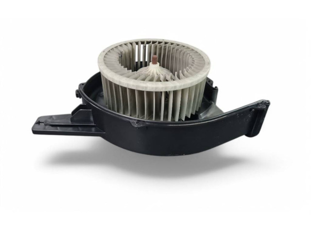 Вентилятор печки 6Q1819015 Skoda Fabia Mk2 (5J)
