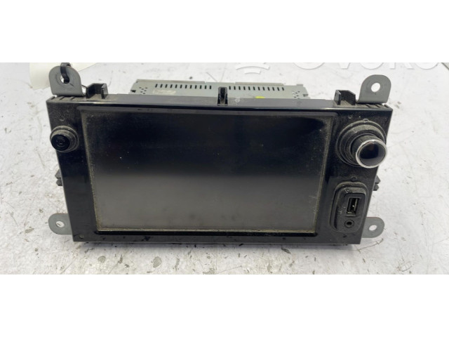 Дисплей       Renault Clio IV