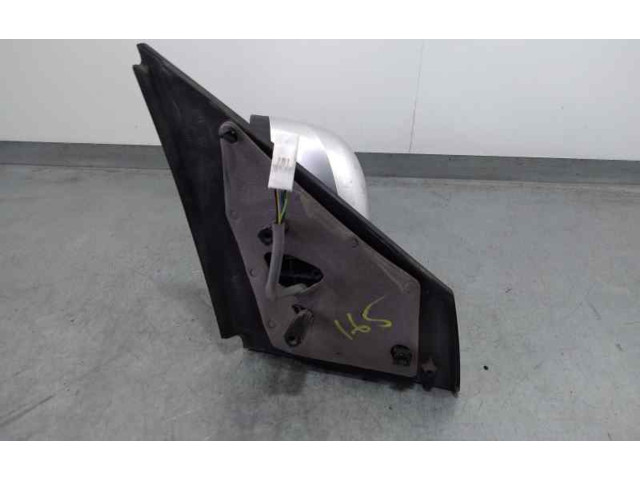 Зеркало электрическое Dacia Dokker 2012 - года