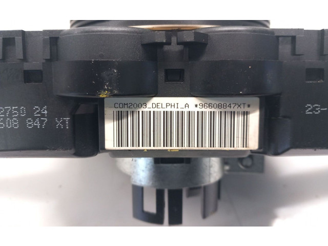 Ручка стеклоочистителей 96608847XT   Citroen C3