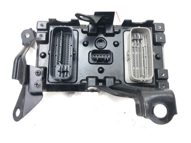 Pojistková skříňka 89540-30E50 Lexus GS 250 350 300H 450H 2013