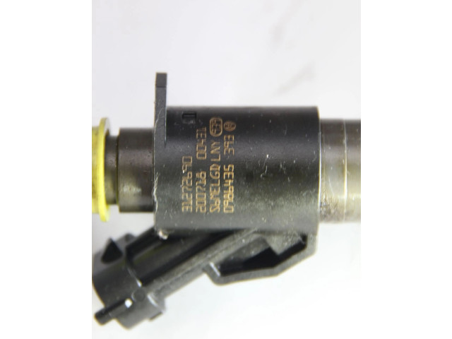 Форсунка 31272690, 31272690    Volvo V70  D5244T10 