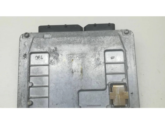 Блок управления двигателя 06A906033BG Skoda Octavia Mk1 (1U)