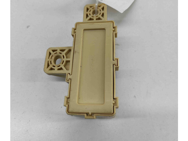 Блок предохранителей 91940J7010   KIA Xceed    