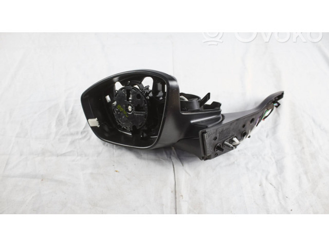 Зеркало электрическое        Peugeot 208  2012-2019 года   