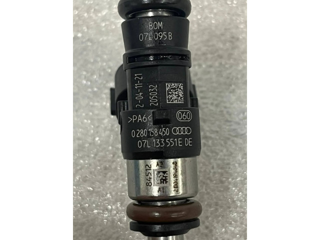 Vstřikovač 07L133551E Audi R8 4S